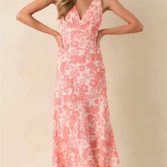 MINKPINK Dresses & Skirts - MINKPINK Pink and White Sheath Midi Dress V-Neck Sleeveless